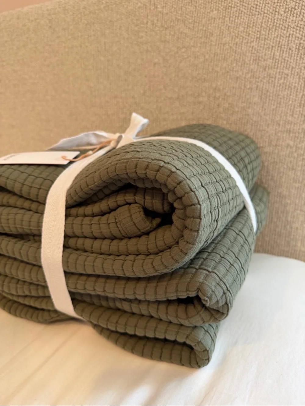 Quince Organic Ribbed Cotton Coverlet In Olive, King/Cal King